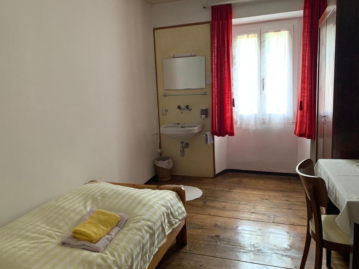 Albergo Calancasca Ristorante Jaipur Grono Dış mekan fotoğraf